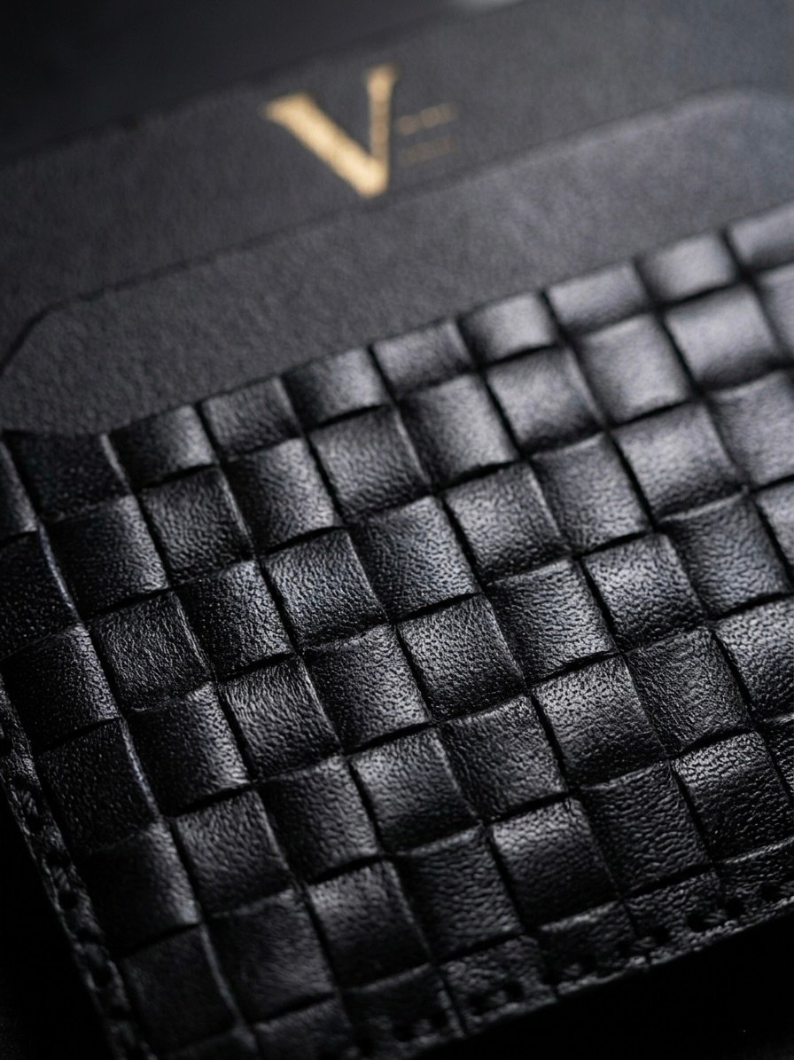 The Woven Noir Minimalist Cardholder - Image 2