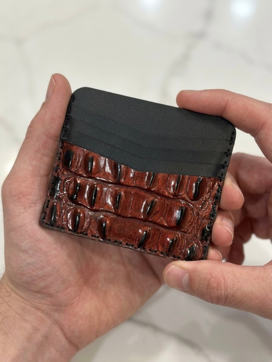 The Scarlet Croc Cardholder - Image 3
