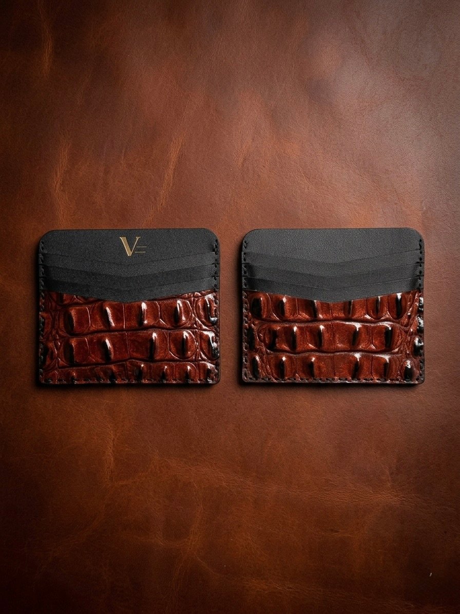 The Scarlet Croc Cardholder - Image 4